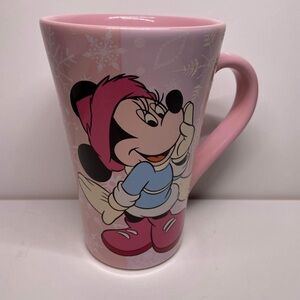 Disney Store Minnie Mouse Mug pink winter theme